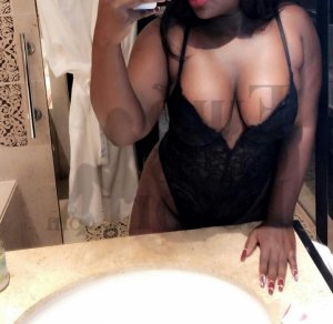 Anne-solange call girl in North Amityville NY